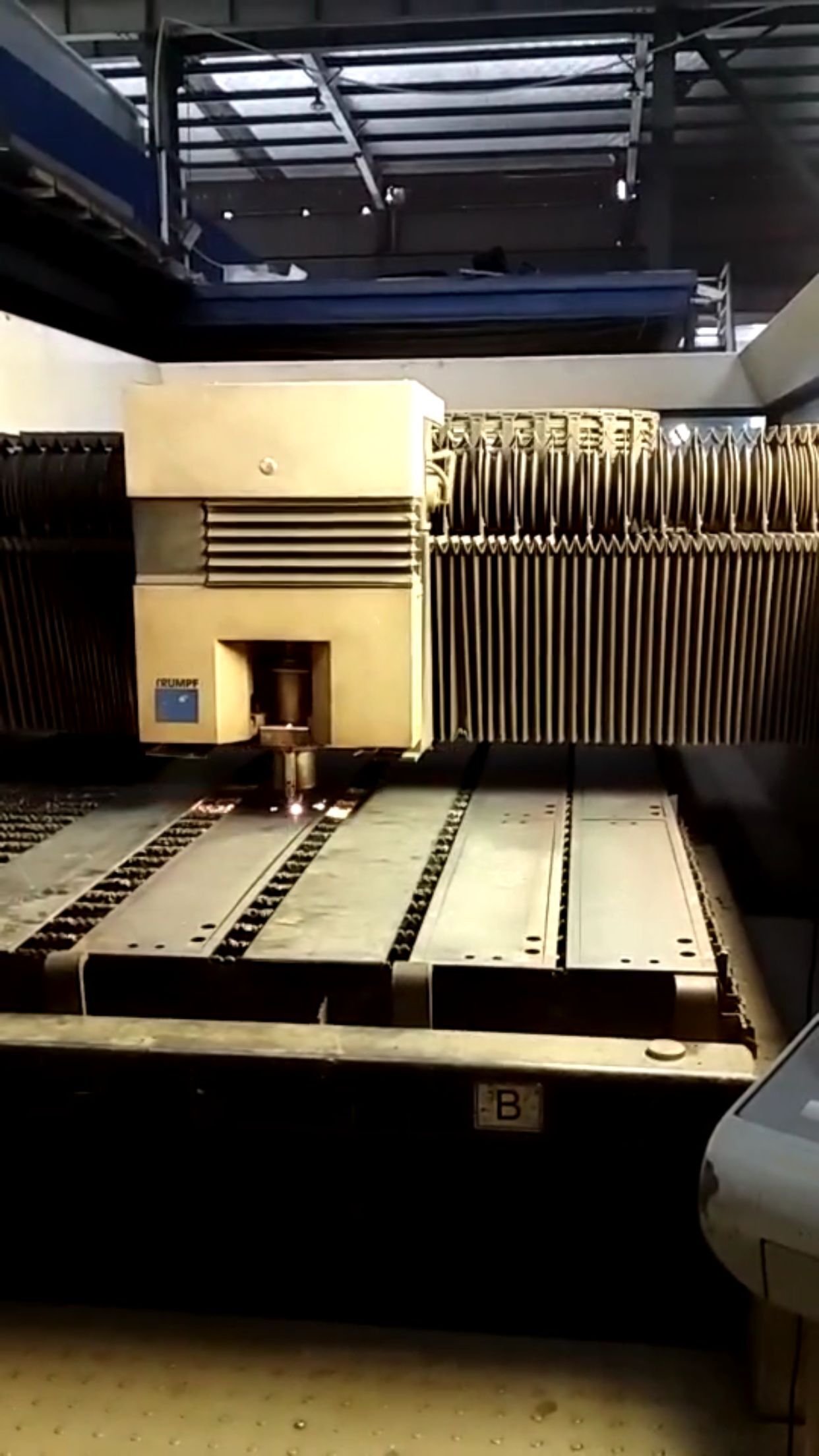 䓰��и��S����