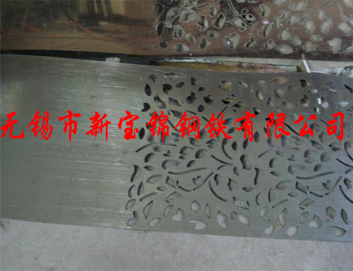 ���P����