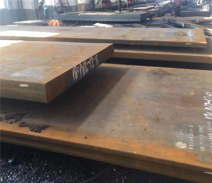 ���䓰�����